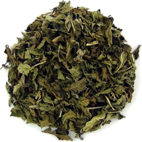 Peppermint leaves